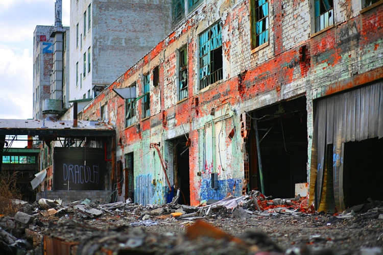 1-urban-decay